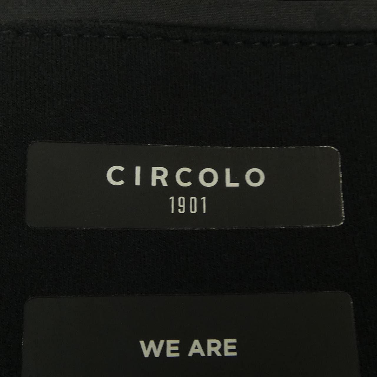 チルコロ 1901 CIRCOLO 1901 ジャケット