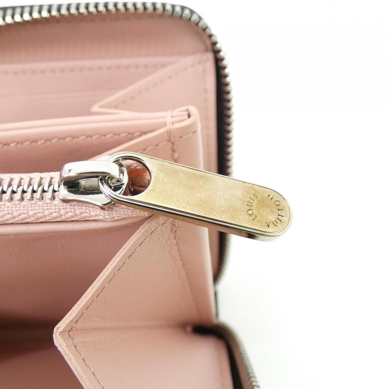 ルイヴィトン マヒナ(フライトモード) ジッピー ウォレット M81703 財布