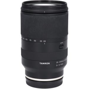 Ｅ２８－２００ｍｍ　Ｆ２．８－５．６ＤｉＩＩＩ　Ａ０７１