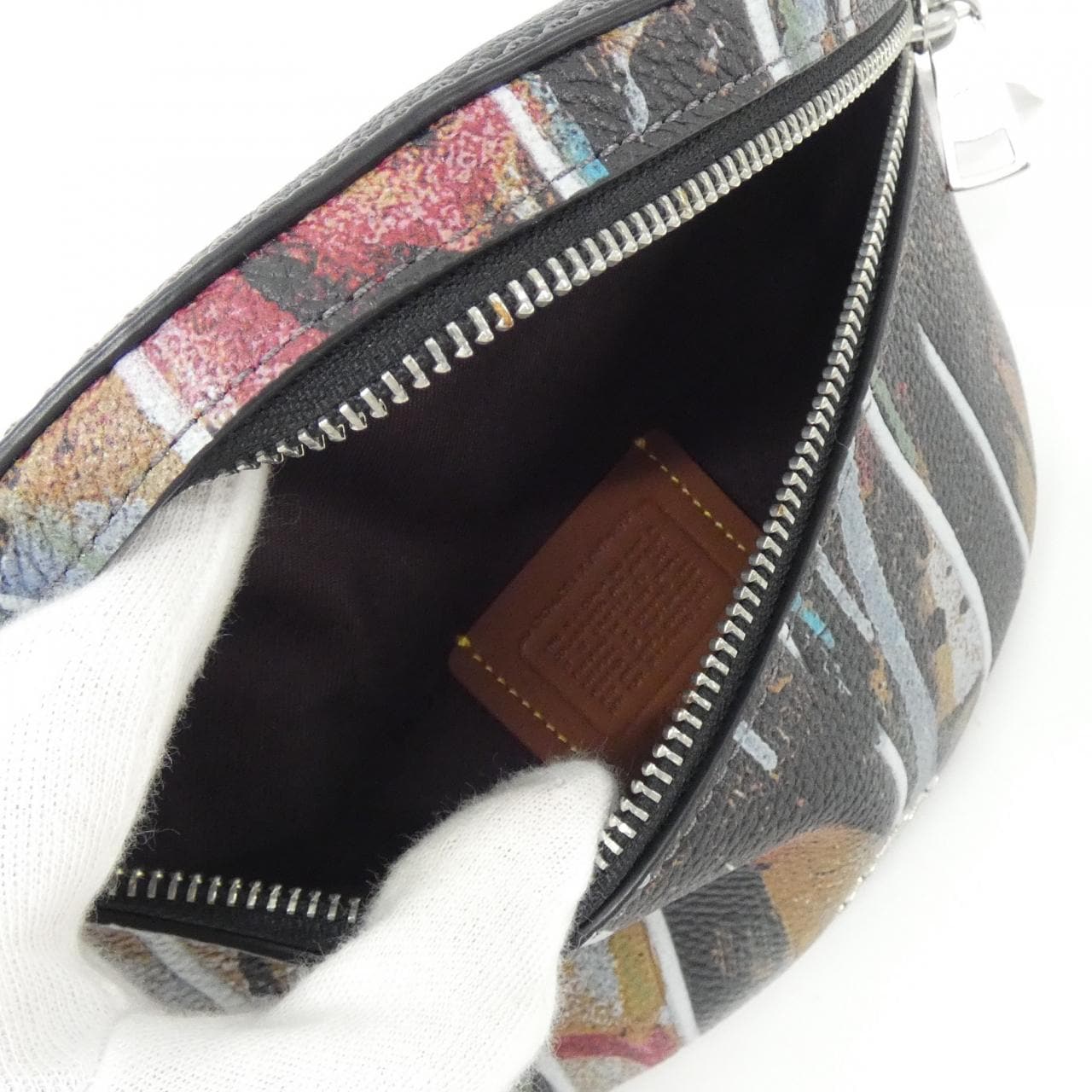 [BRAND NEW] Coach CE192 Shoulder Bag