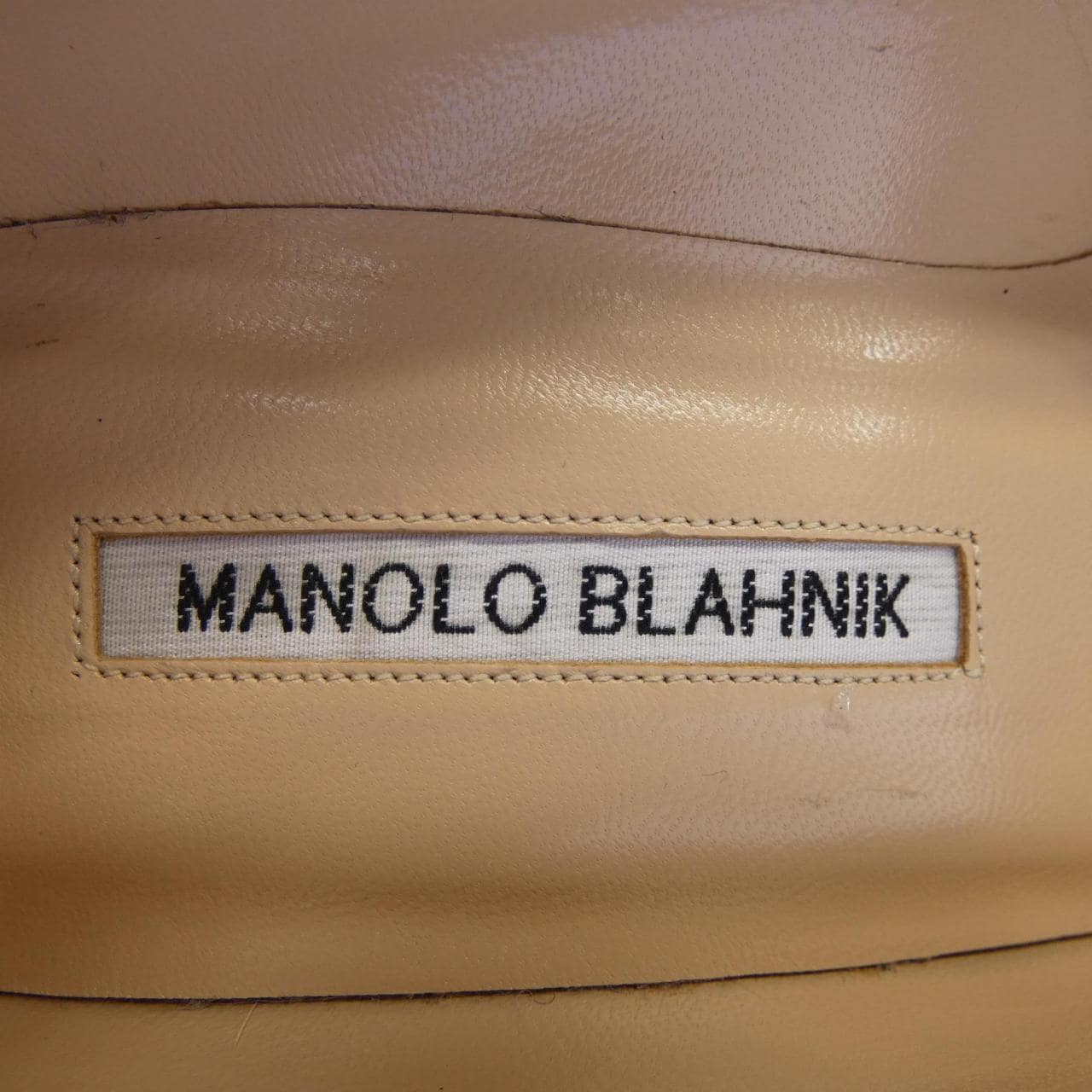 マノロブラニク MANOLO BLAHNIK パンプス