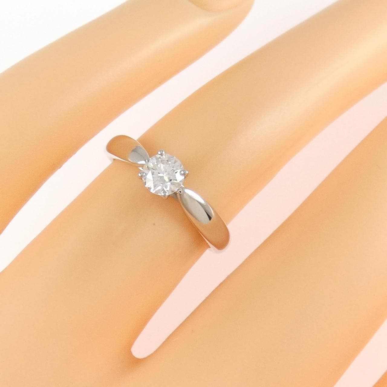ティファニー ハーモニー リング 0.30CT F VS2 3EXT