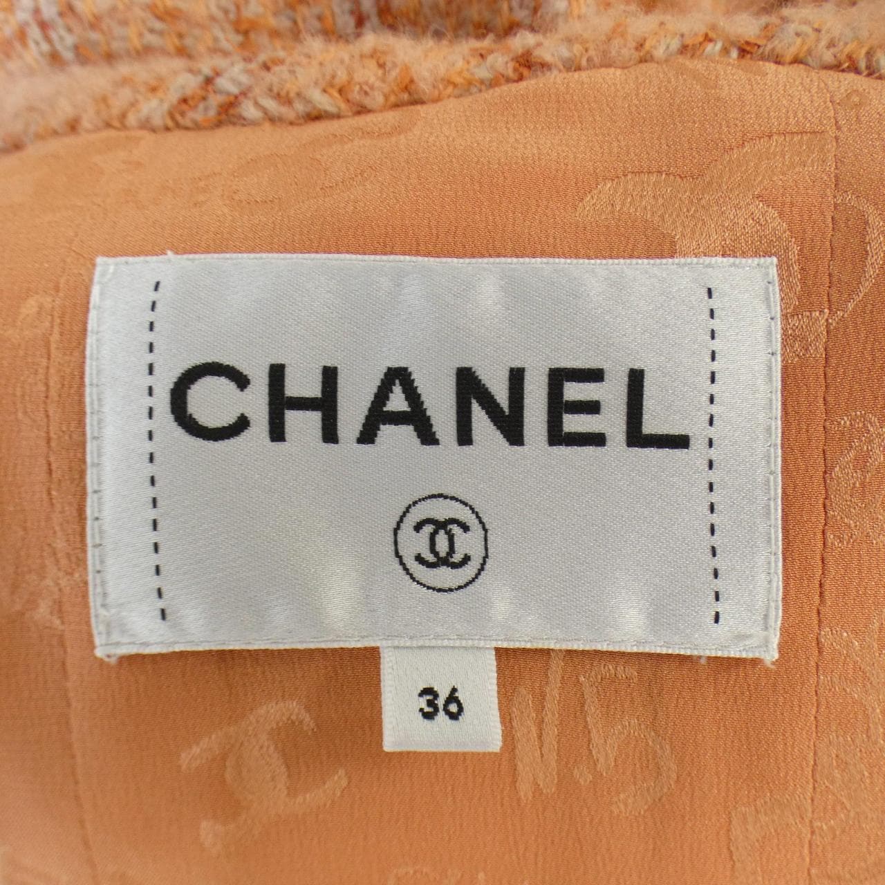 シャネル CHANEL ノーカラージャケット