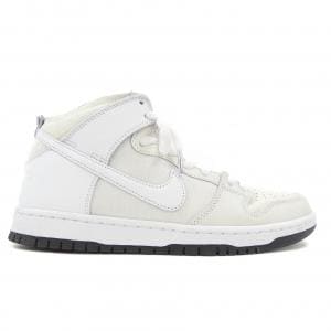 ナイキ NIKE HM5837-100 スニーカー