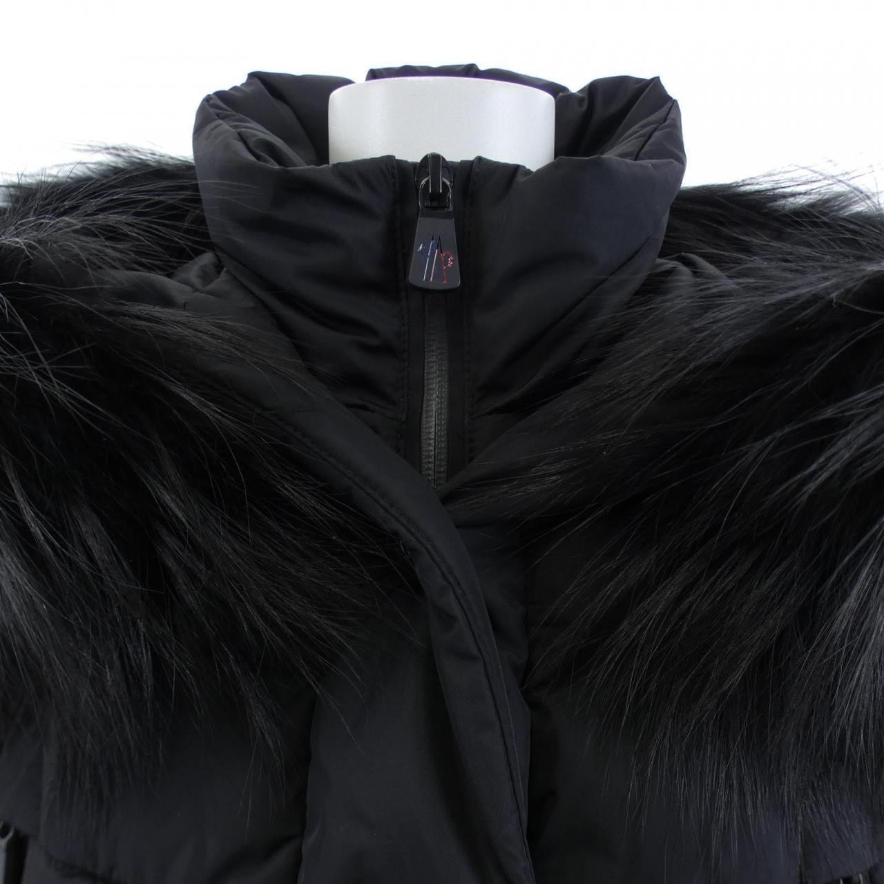 モンクレールグルノーブル MONCLER GRENOBLE BEVERLEY ダウンジャケット