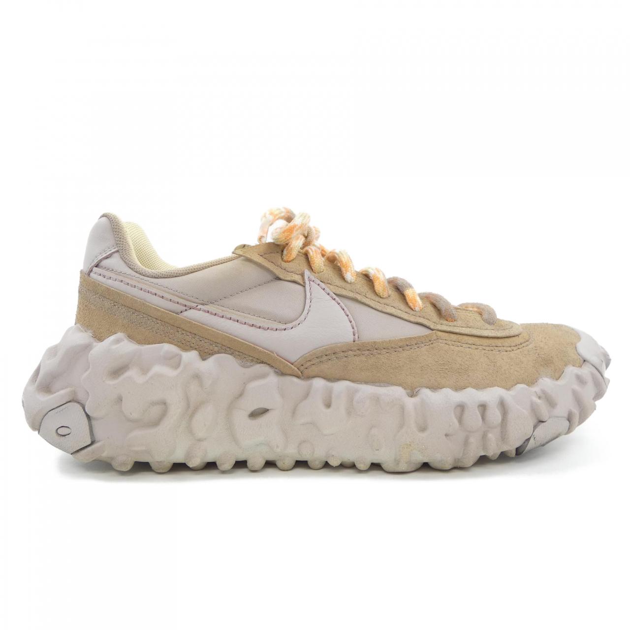 ナイキ NIKE スニーカー