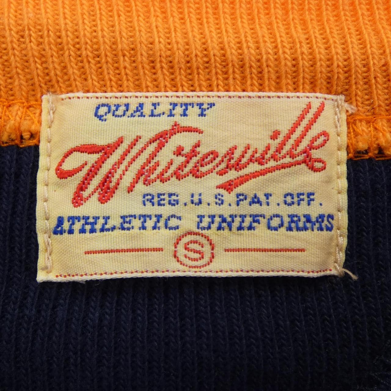 ホワイツビル WHITESVILLE スウェット