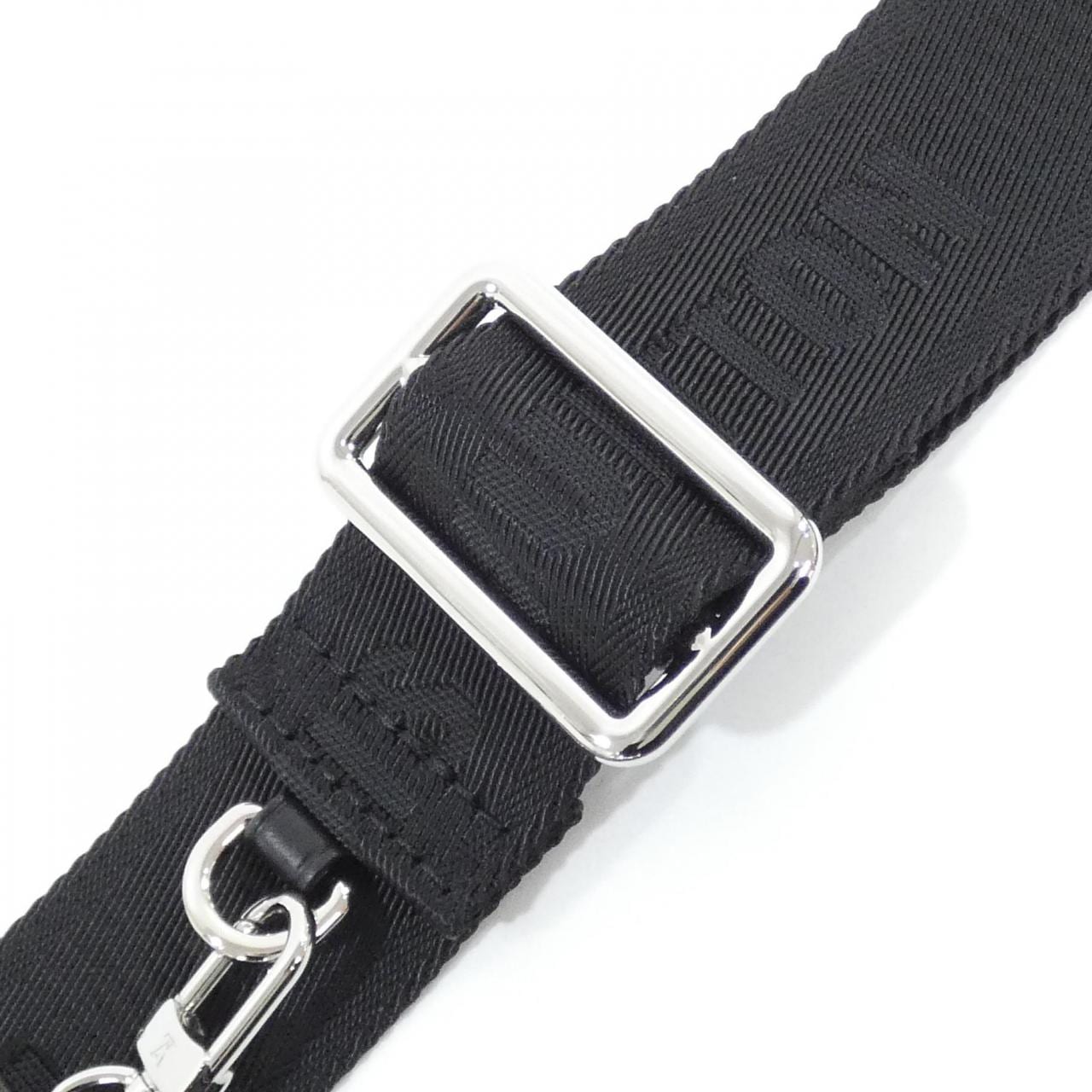 ルイヴィトン モノグラム マカサー ガストン ウェアラブル ウォレット M14036 ショルダーバッグ