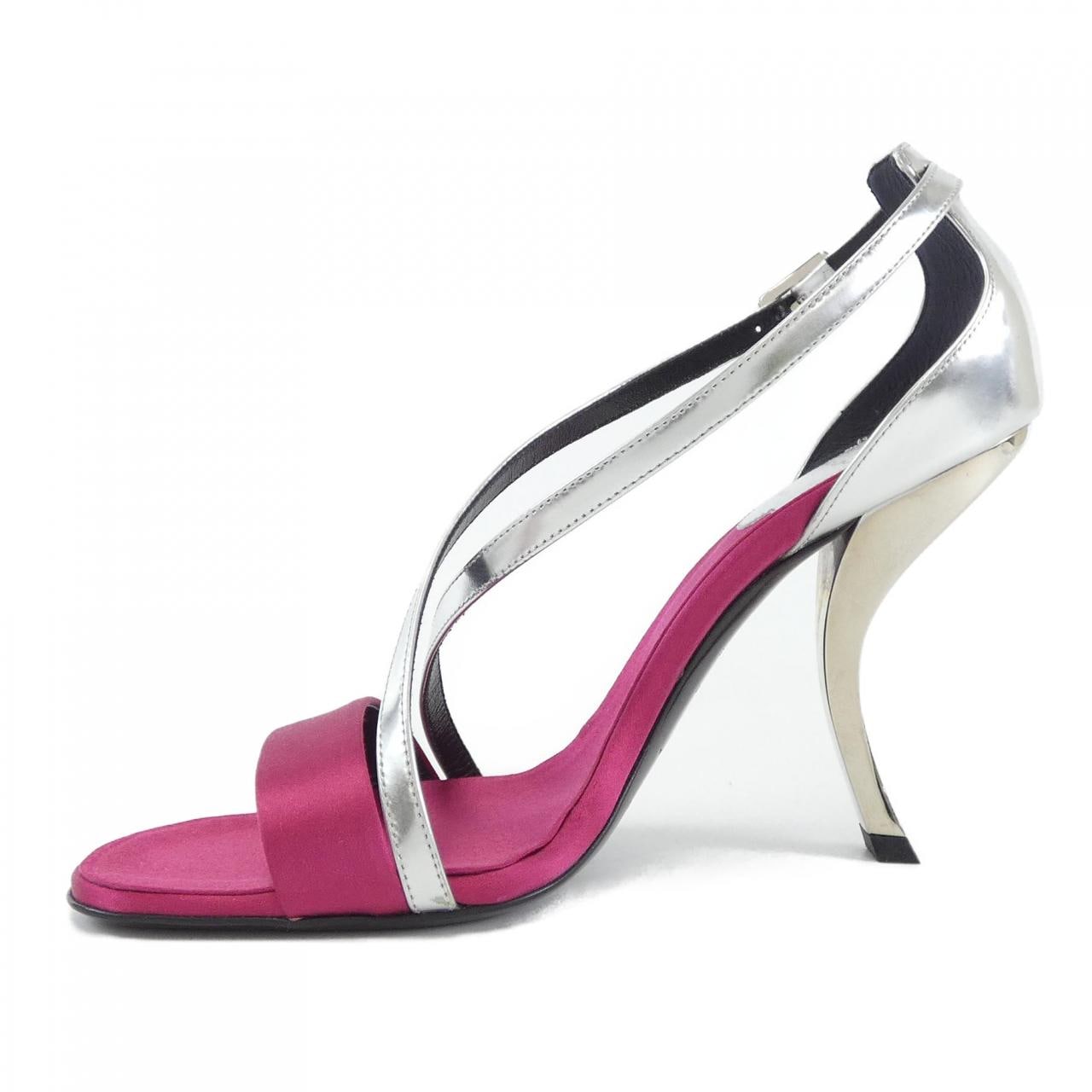 ロジェヴィヴィエ ROGER VIVIER サンダル
