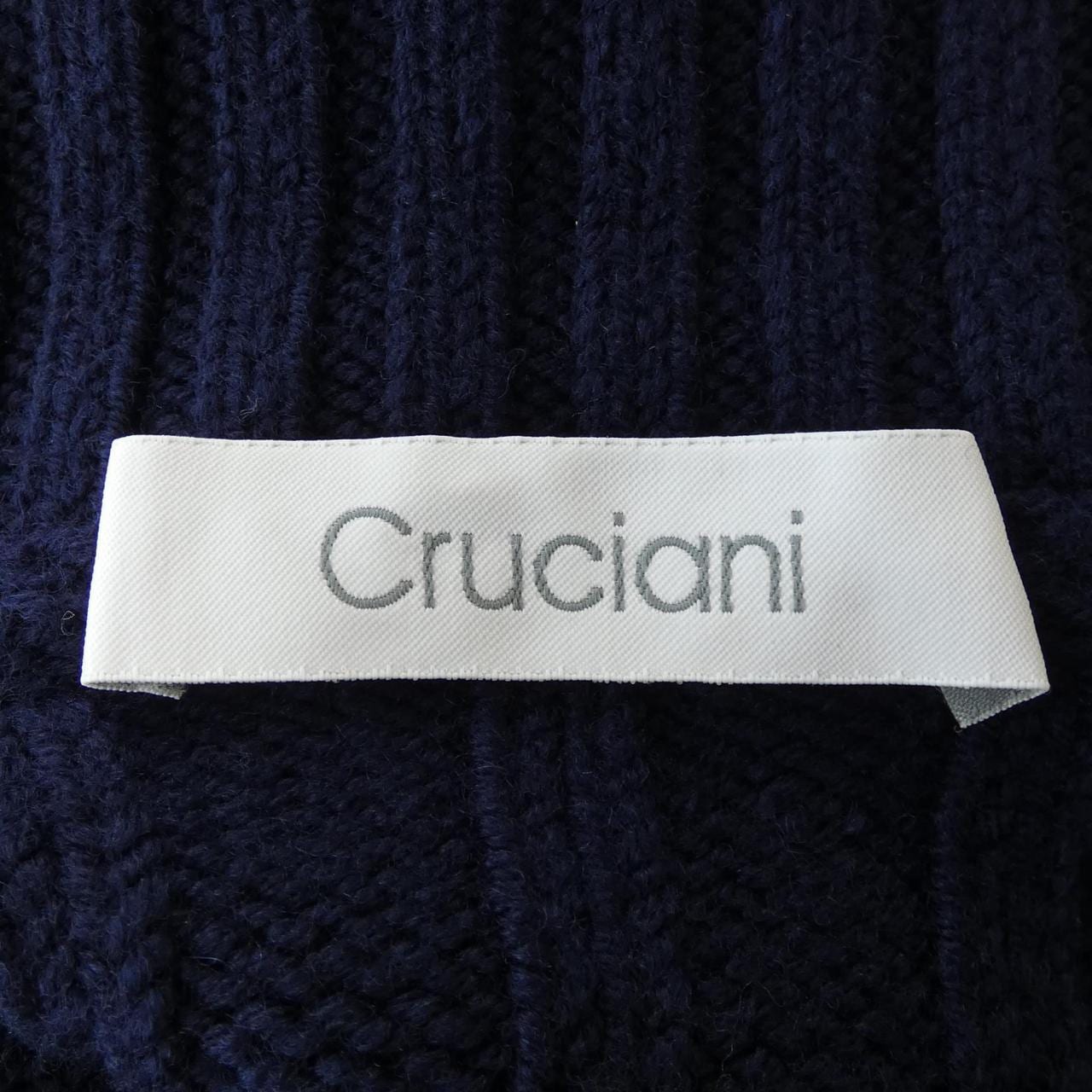 クルチアーニ Cruciani ニット