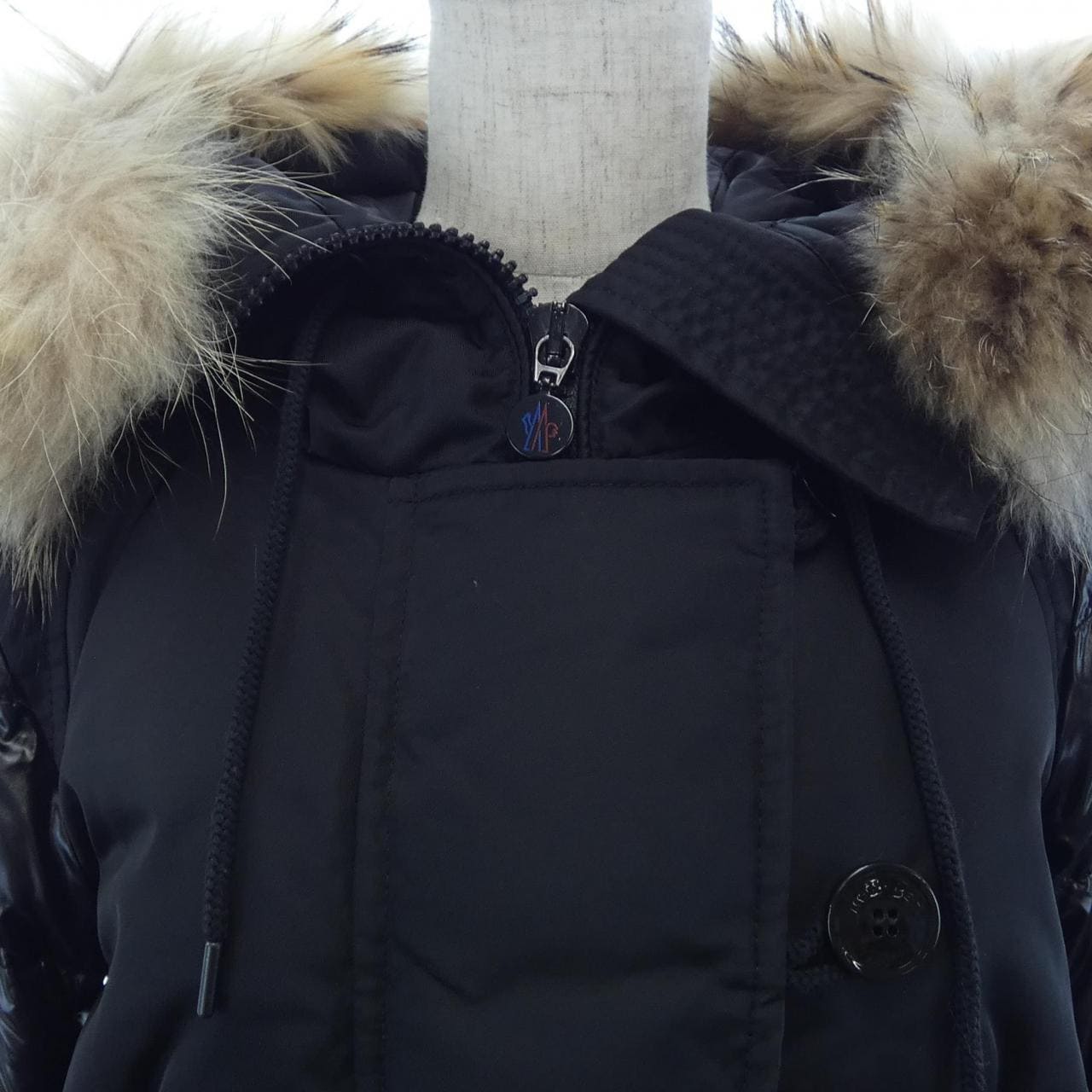 モンクレール MONCLER DESNA ダウンジャケット