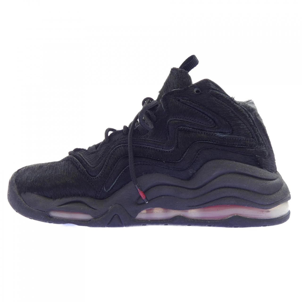 ナイキ NIKE AH1070-001 スニーカー