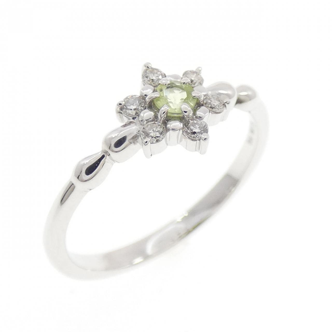 K10WG フラワー ペリドット リング