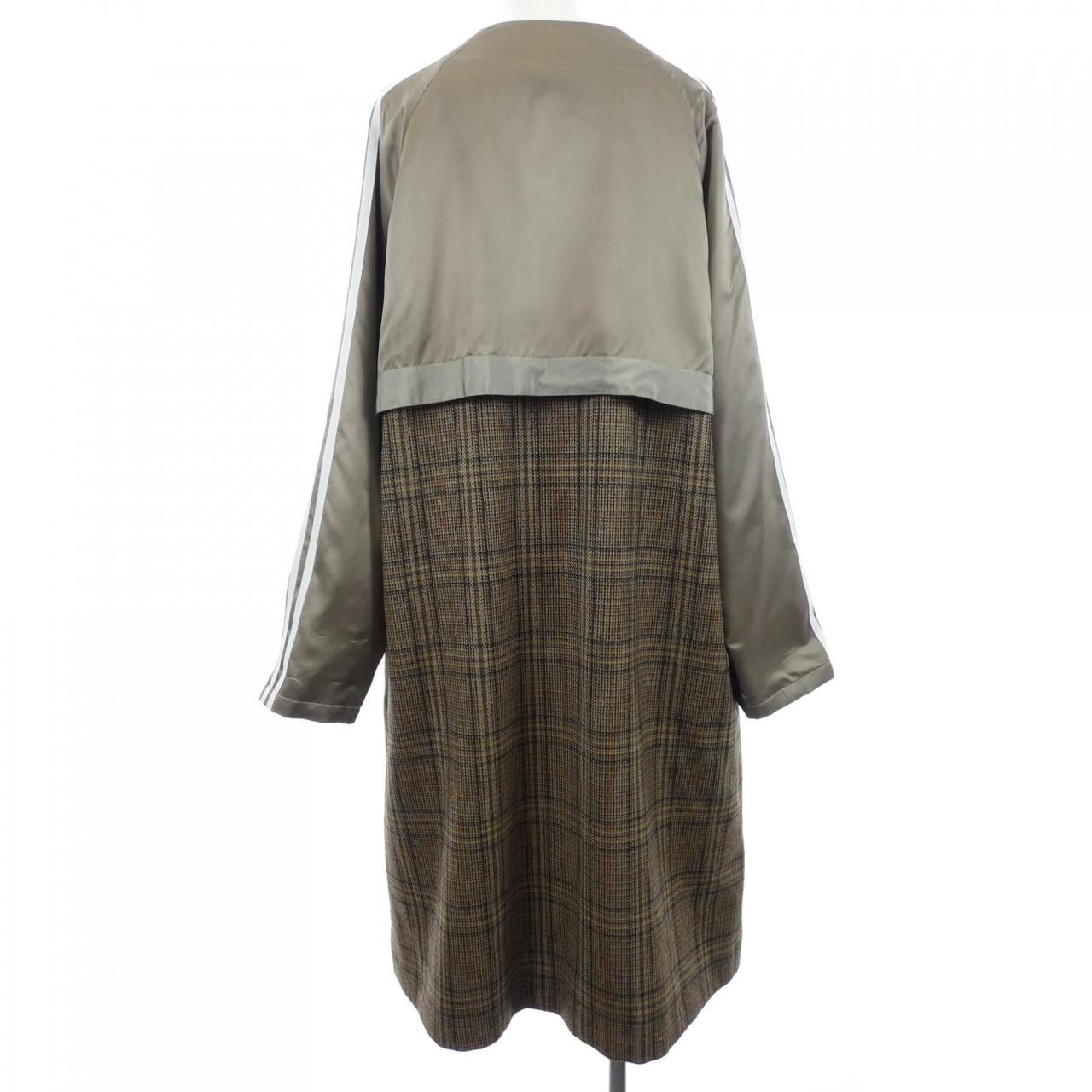 グッチ GUCCI ADIDAS 710398 ZAKQ6 コート