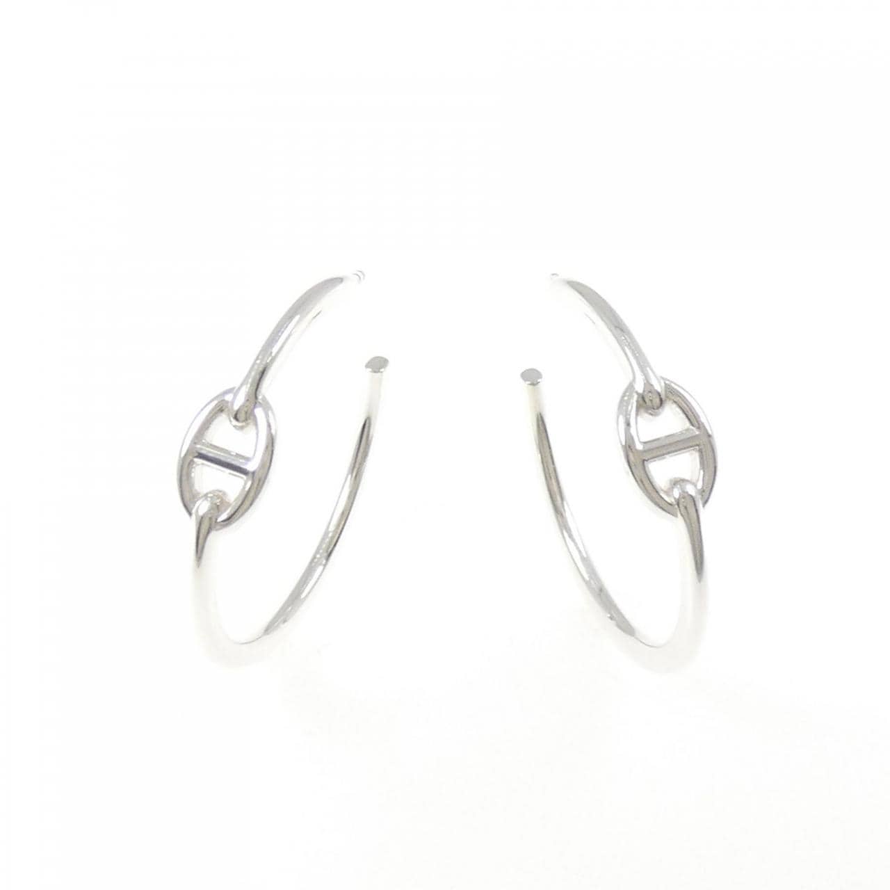 エルメス シェーヌダンクル アンシェネ ラージ ピアス