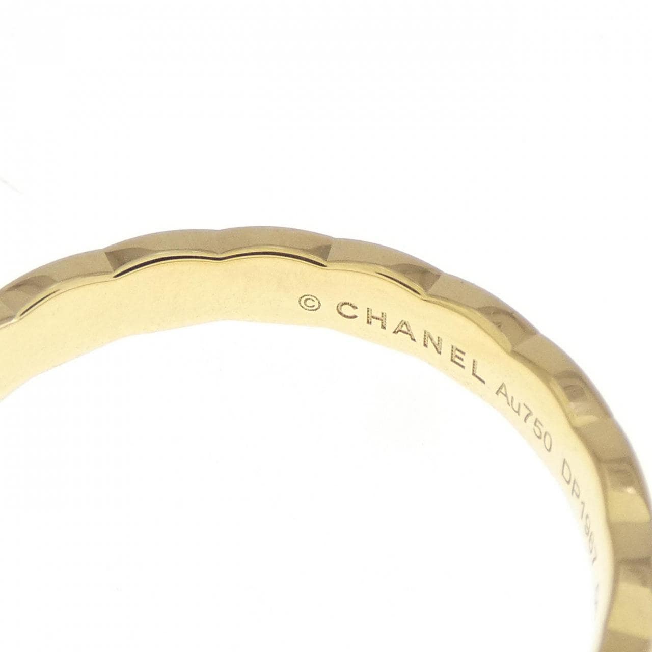 CHANEL Coco Crush Mini Ring