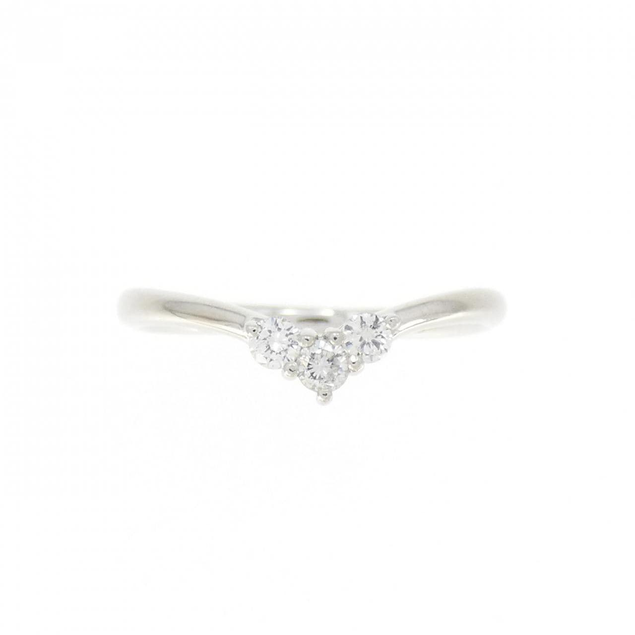 PT スリーストーン ダイヤモンド リング 0.15CT