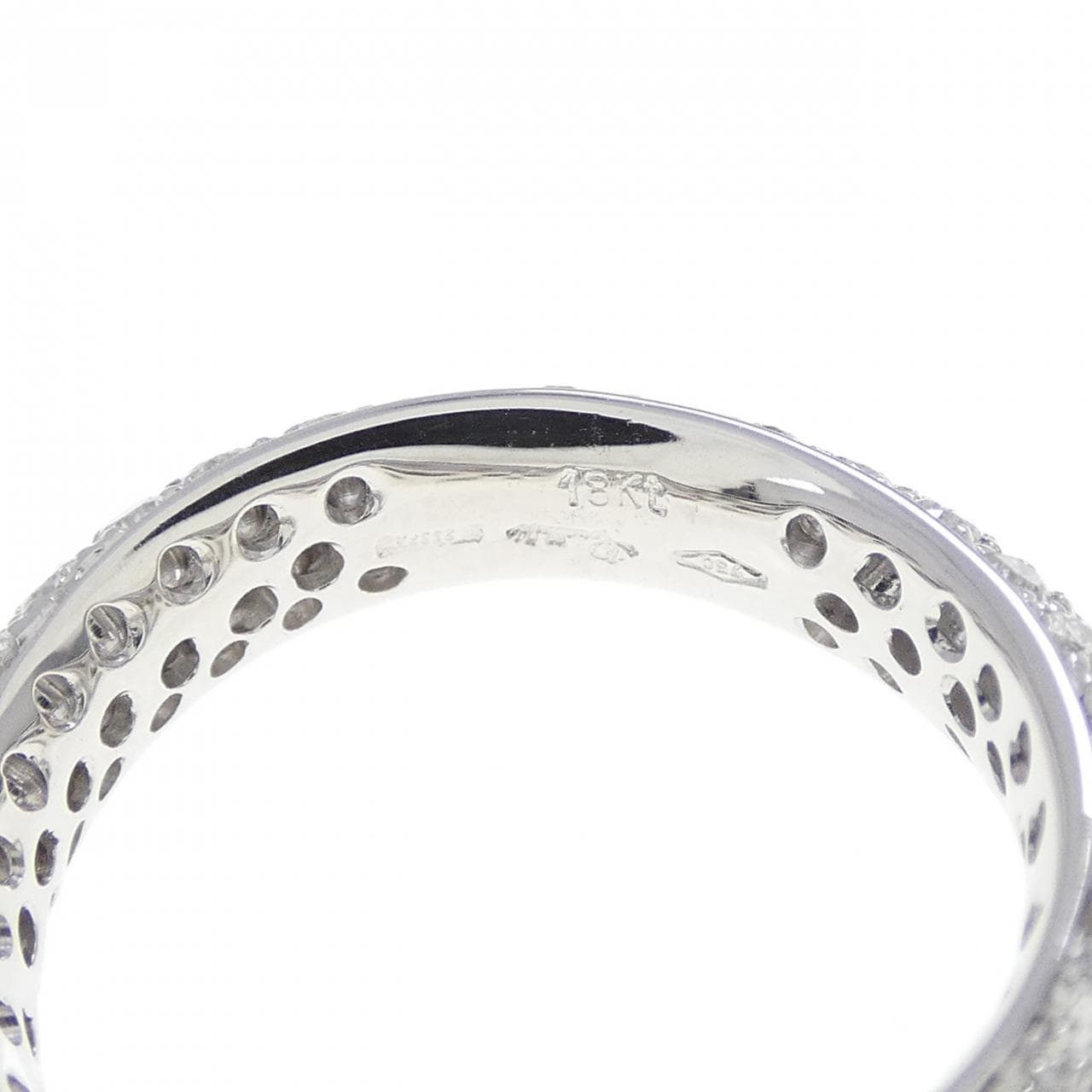 ポメラート ダイヤモンド リング