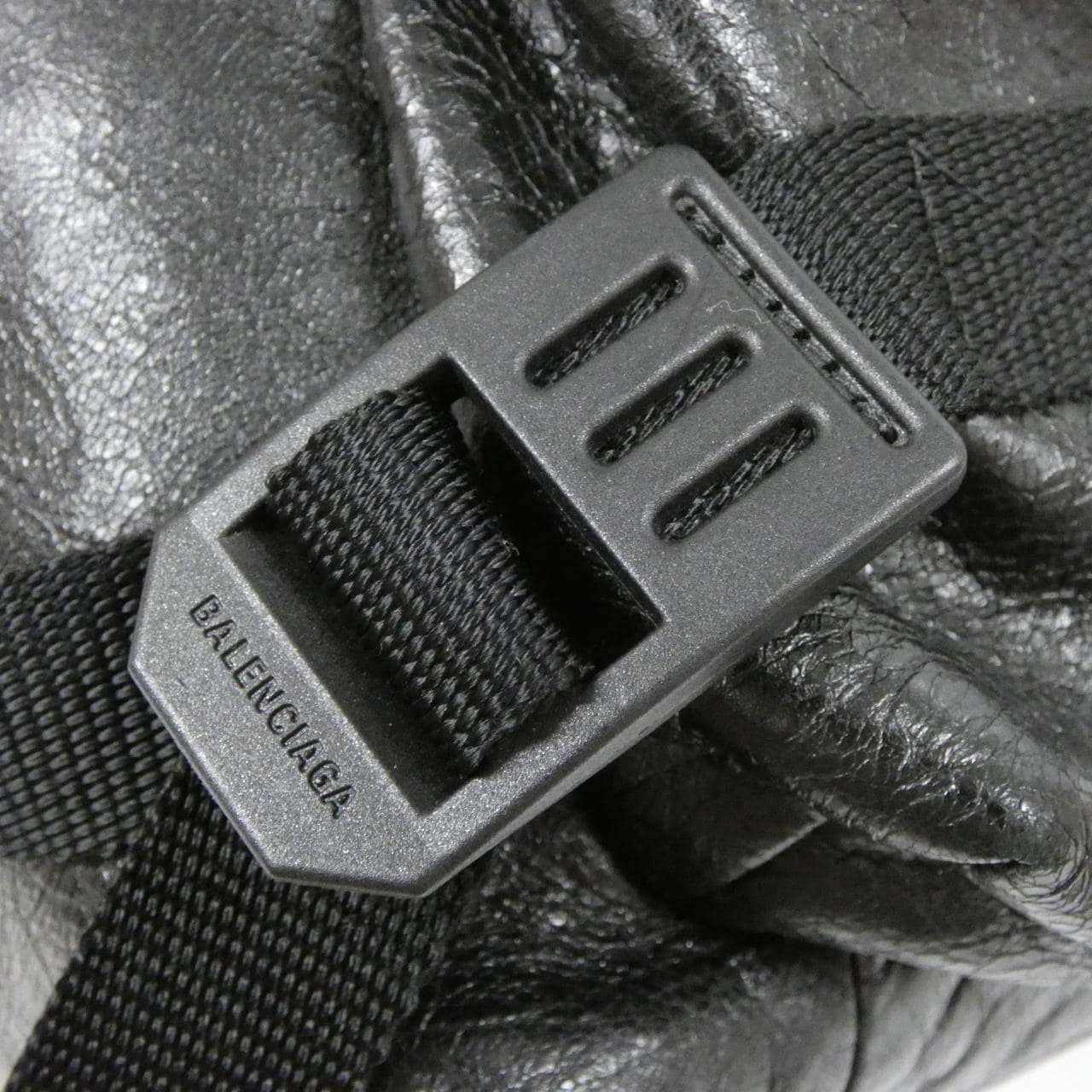 バレンシアガ アーミー マルチ バックパック 644033 1VGJ7 リュックサック