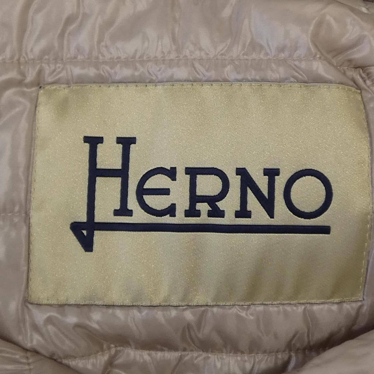 ヘルノ Herno GI00001DO ジャケット