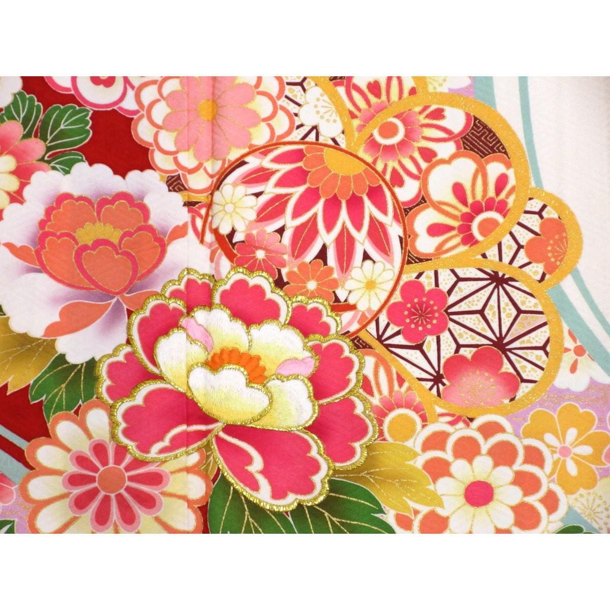 振袖　友禅金彩加工　刺繍入りボカシ染
