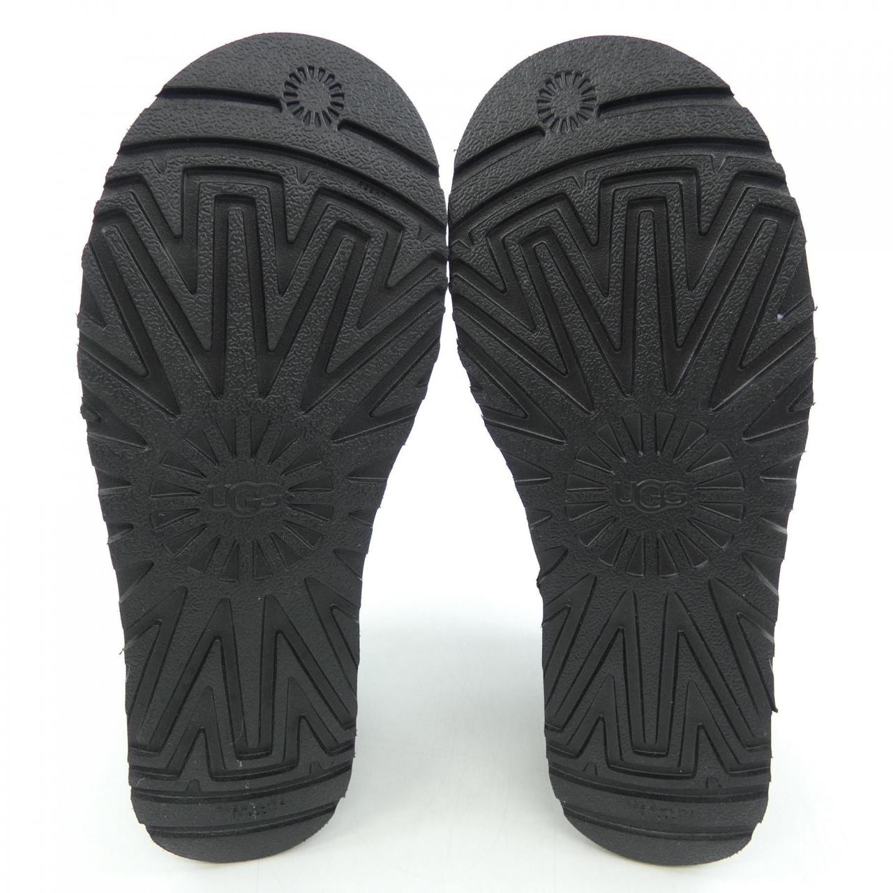 アグ UGG ブーツ