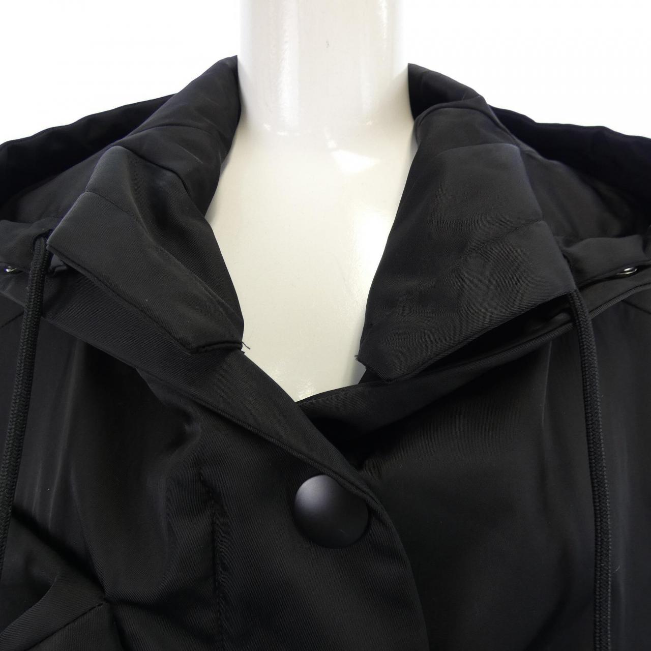 プラダ PRADA トライアングルロゴ 29X943 S211 1WQ8 ベスト