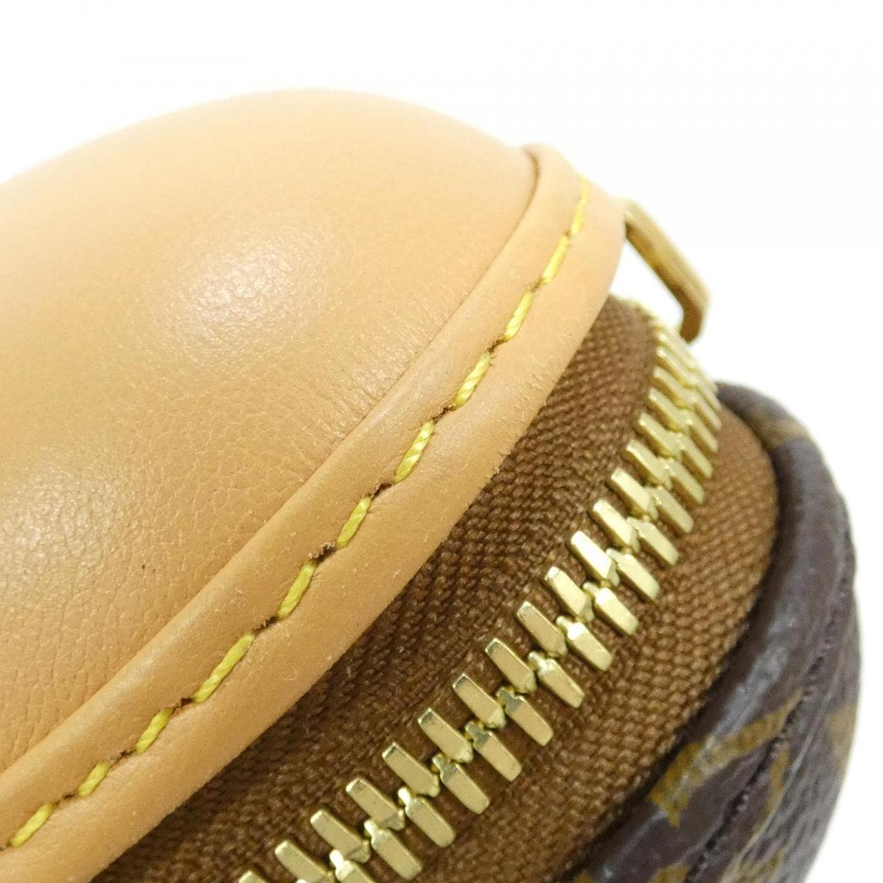 ルイヴィトン モノグラム(LV VERS) ボーン ウェアラブル ウォレット M12615 ショルダーバッグ