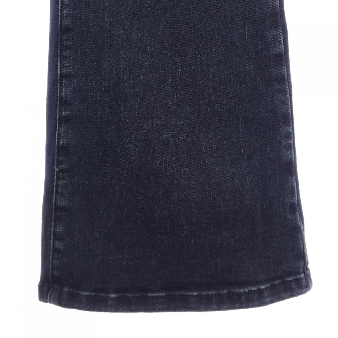 Diesel 1969 D-EBBEY Jeans