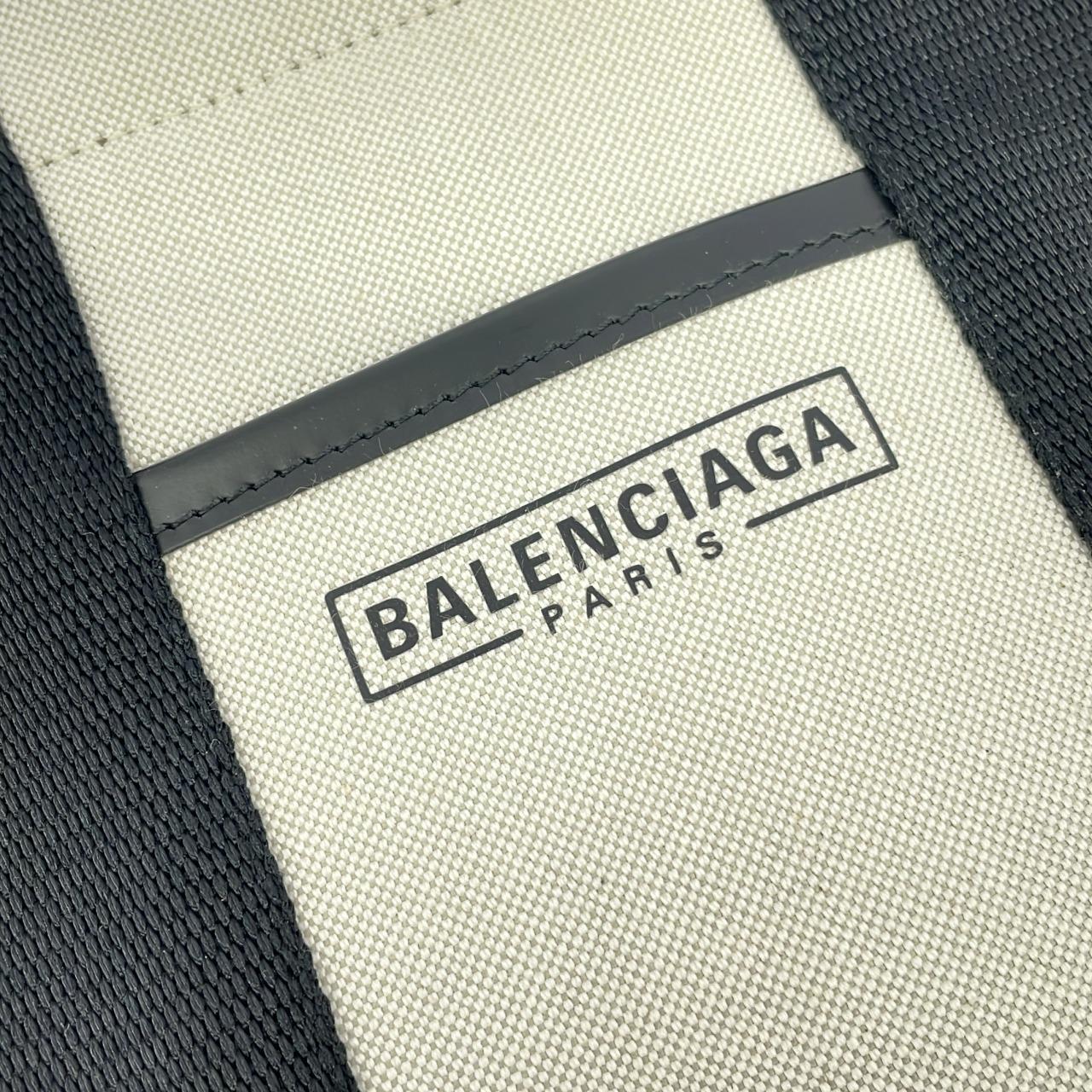 バレンシアガ ハードウェア トート 671402 2HHAM バッグ