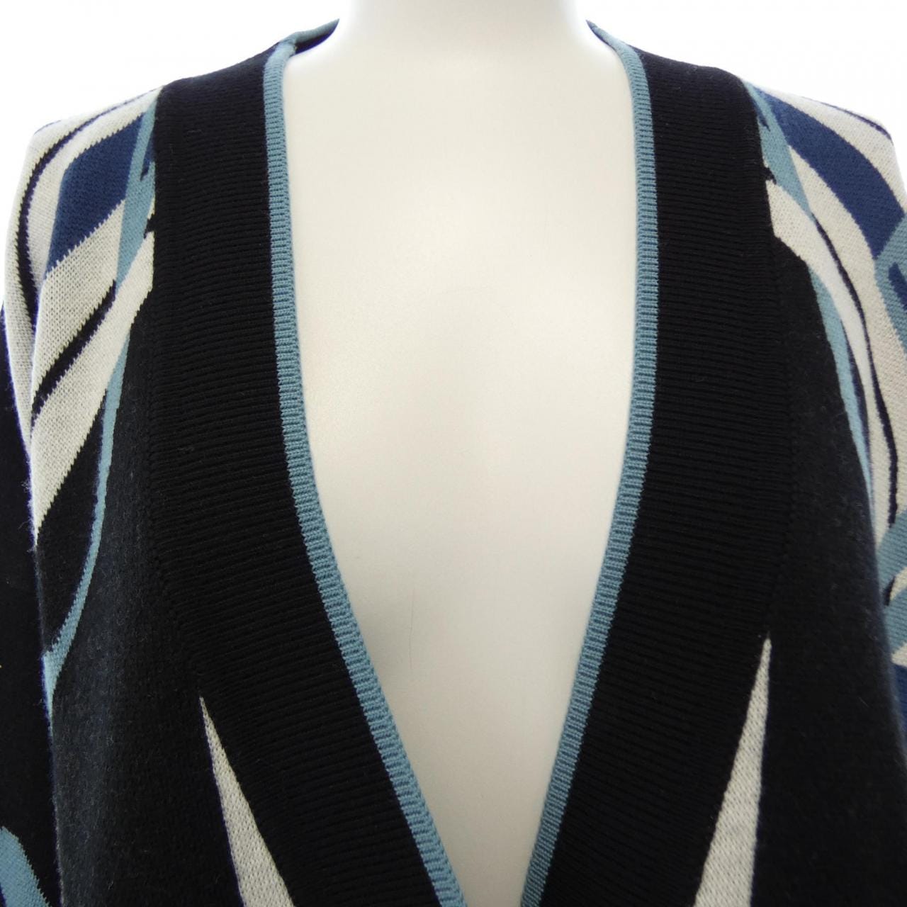 エルメス HERMES 馬銜 4H2726DD カーディガン