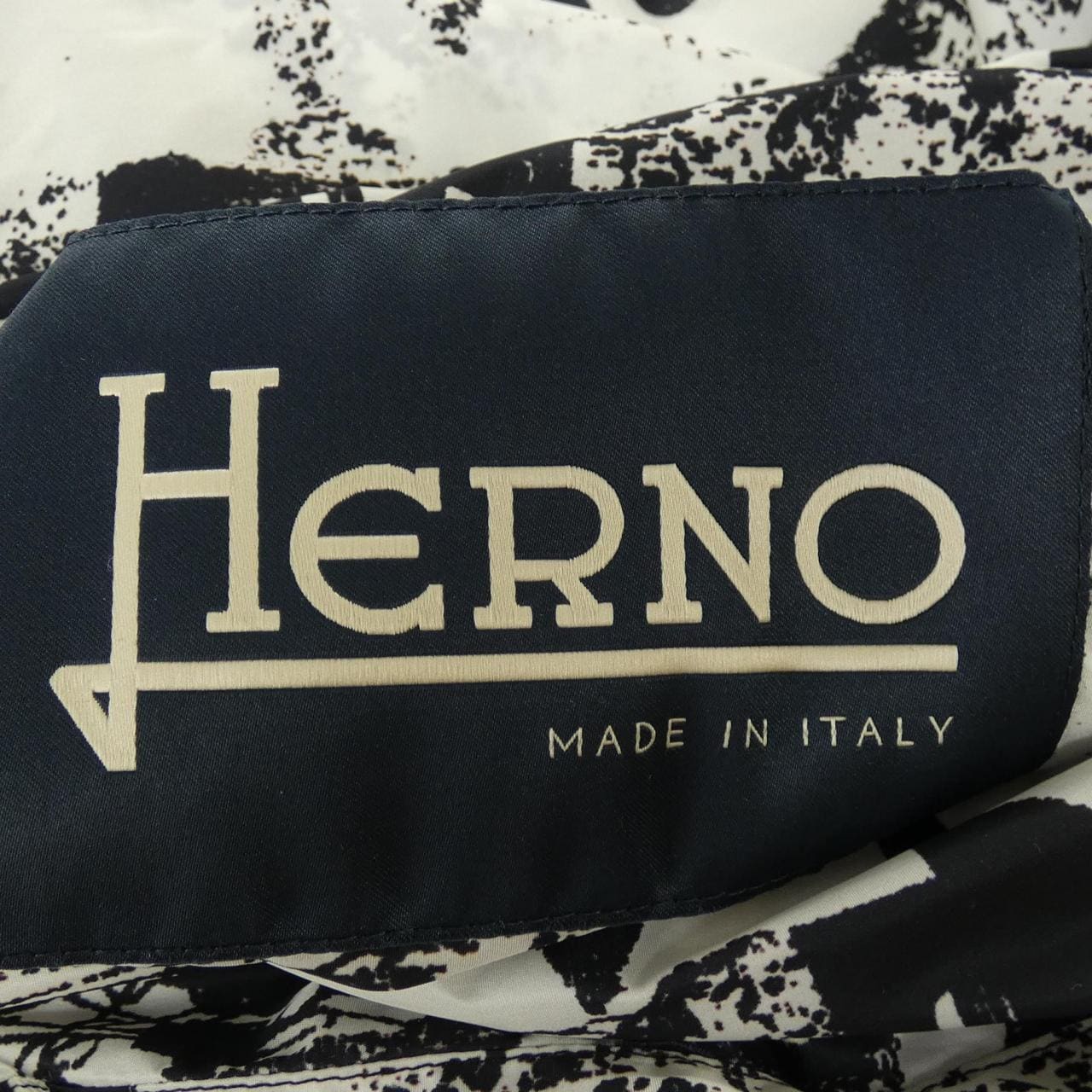 ヘルノ Herno GI0151U ジャケット