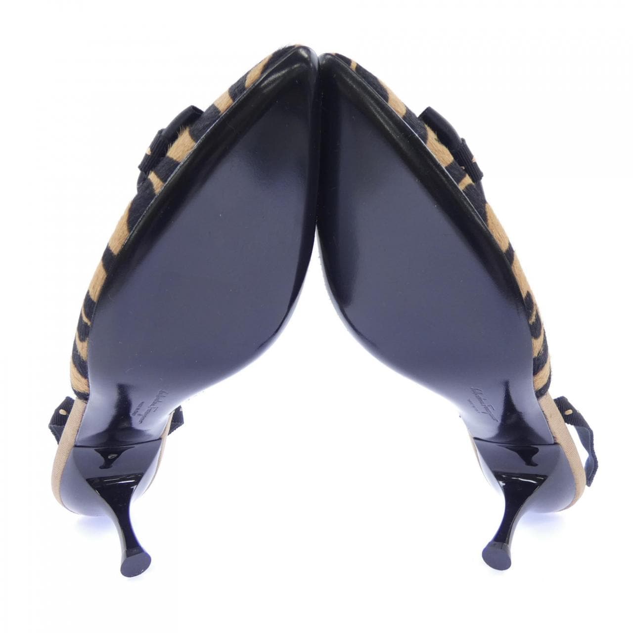 サルヴァトーレフェラガモ SALVATORE FERRAGAMO パンプス