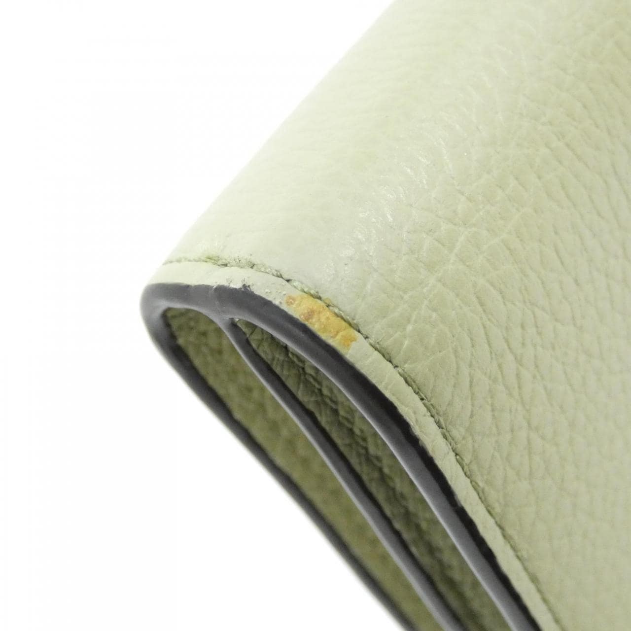 クロエ アルファベット CHC22WP764 F57 財布