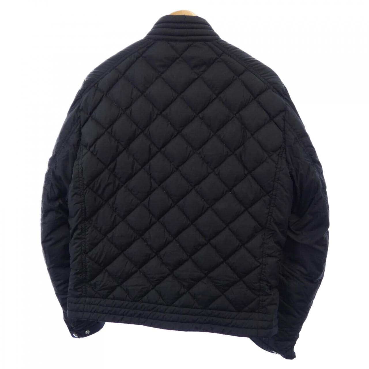 モンクレール MONCLER ダウンジャケット