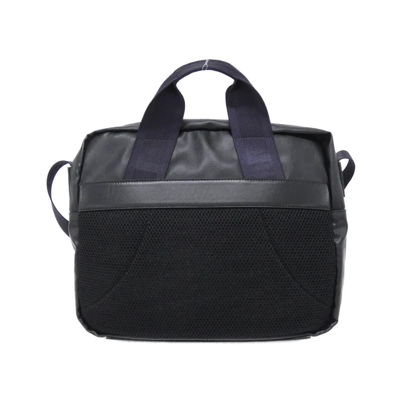 グッチ 782764 FAC5L ショルダーバッグ