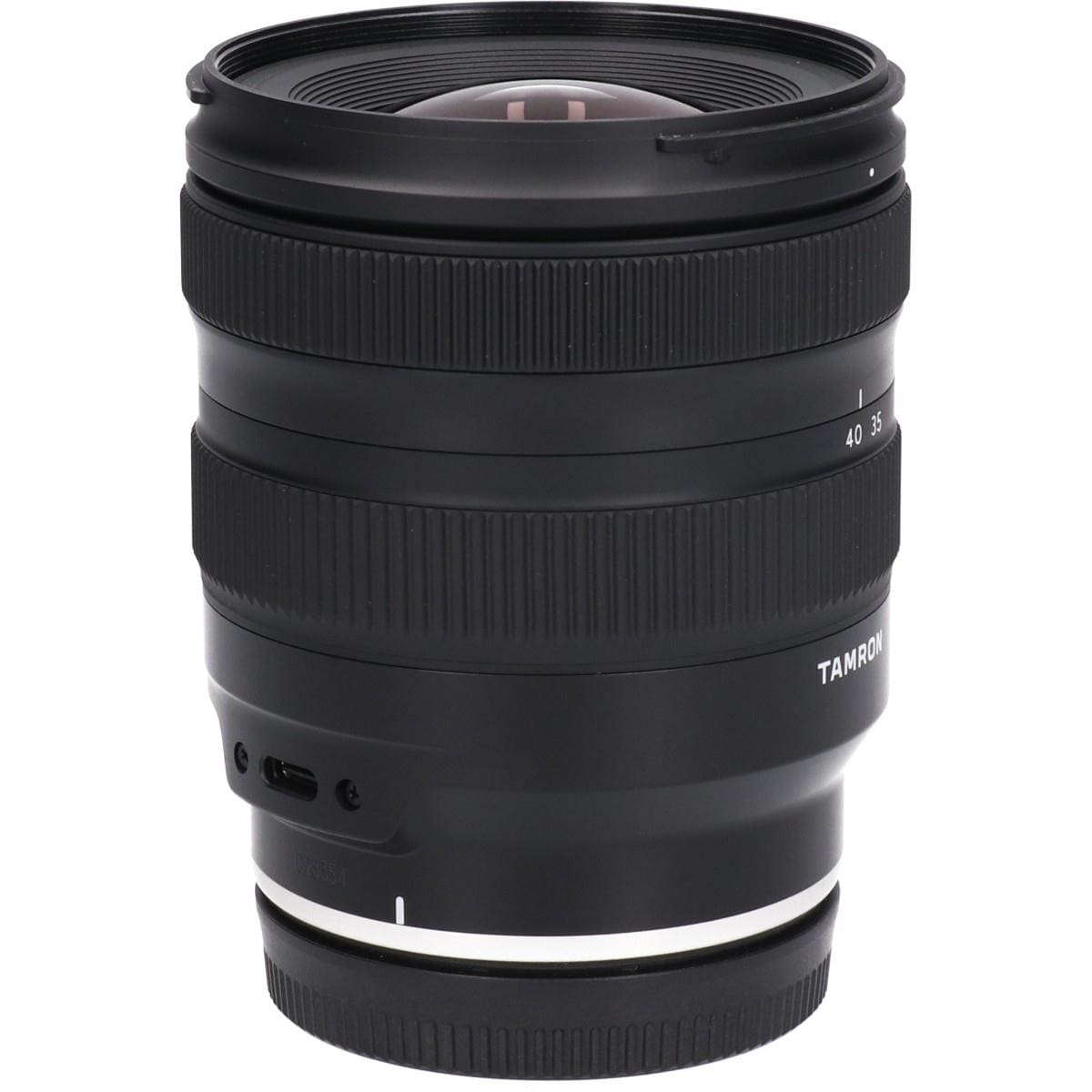 Ｅ２０－４０ｍｍ　Ｆ２．８　Ｄｉ　ＩＩＩ　Ａ０６２