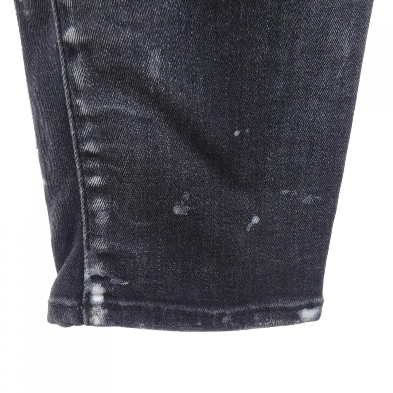 ディースクエアード DSQUARED2 S74LB0998 ジーンズ