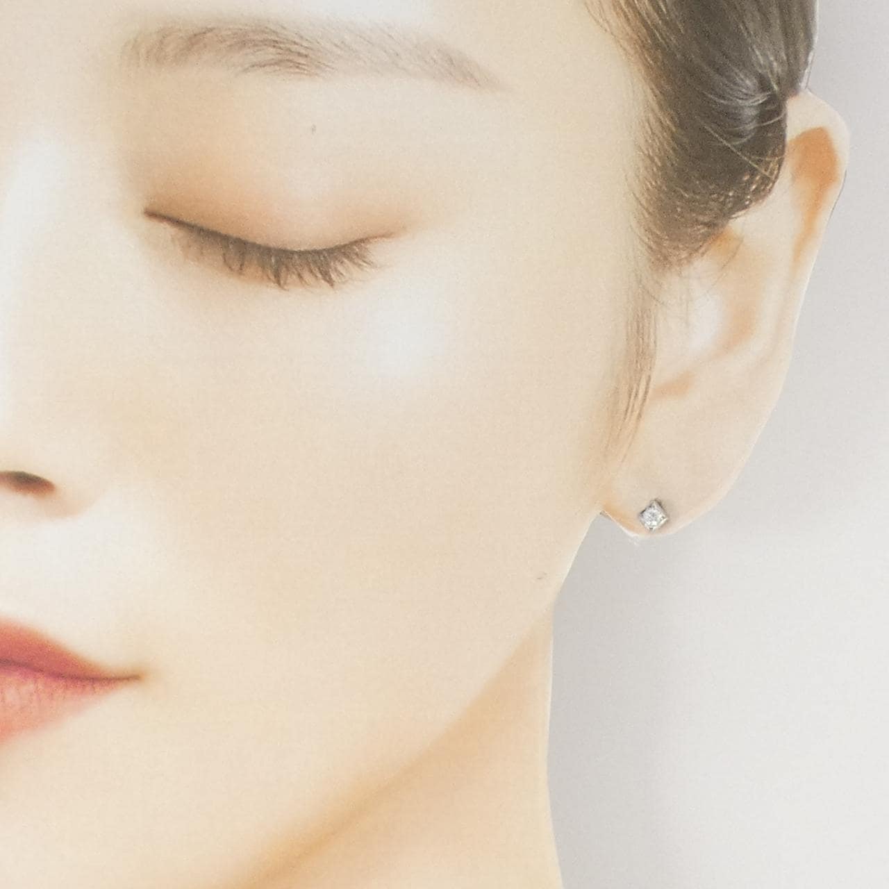 PT/PT900 ダイヤモンド ピアス 0.14CT