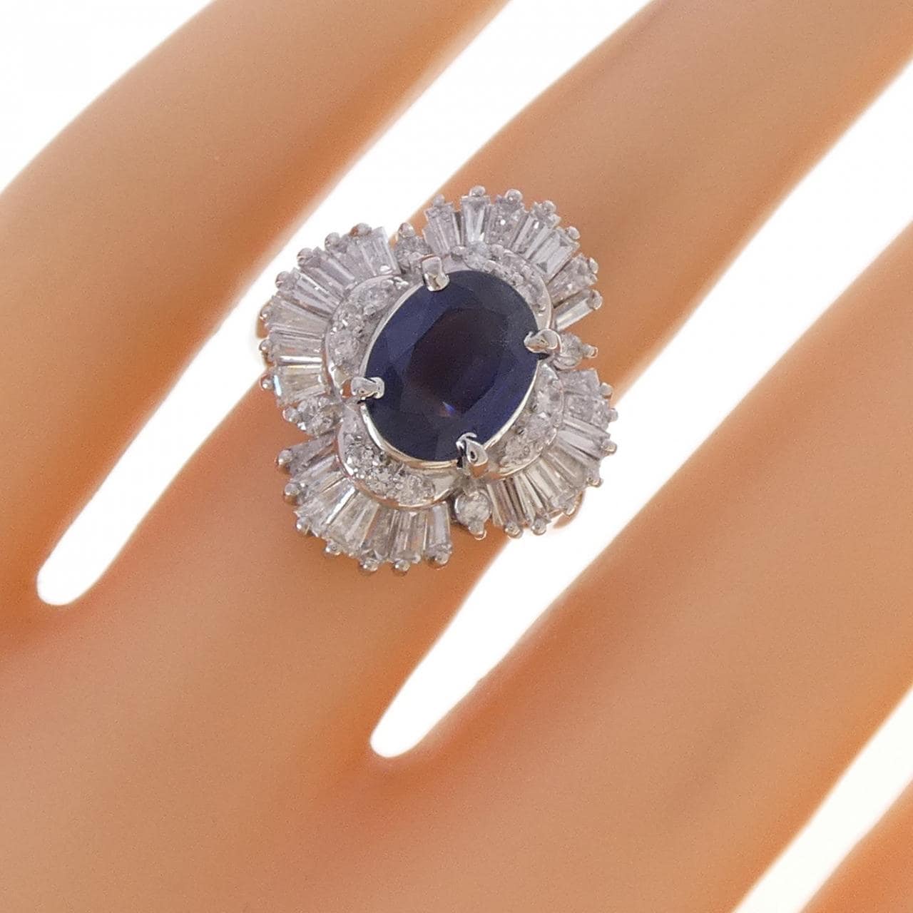 PT900 サファイヤ リング 2.14CT