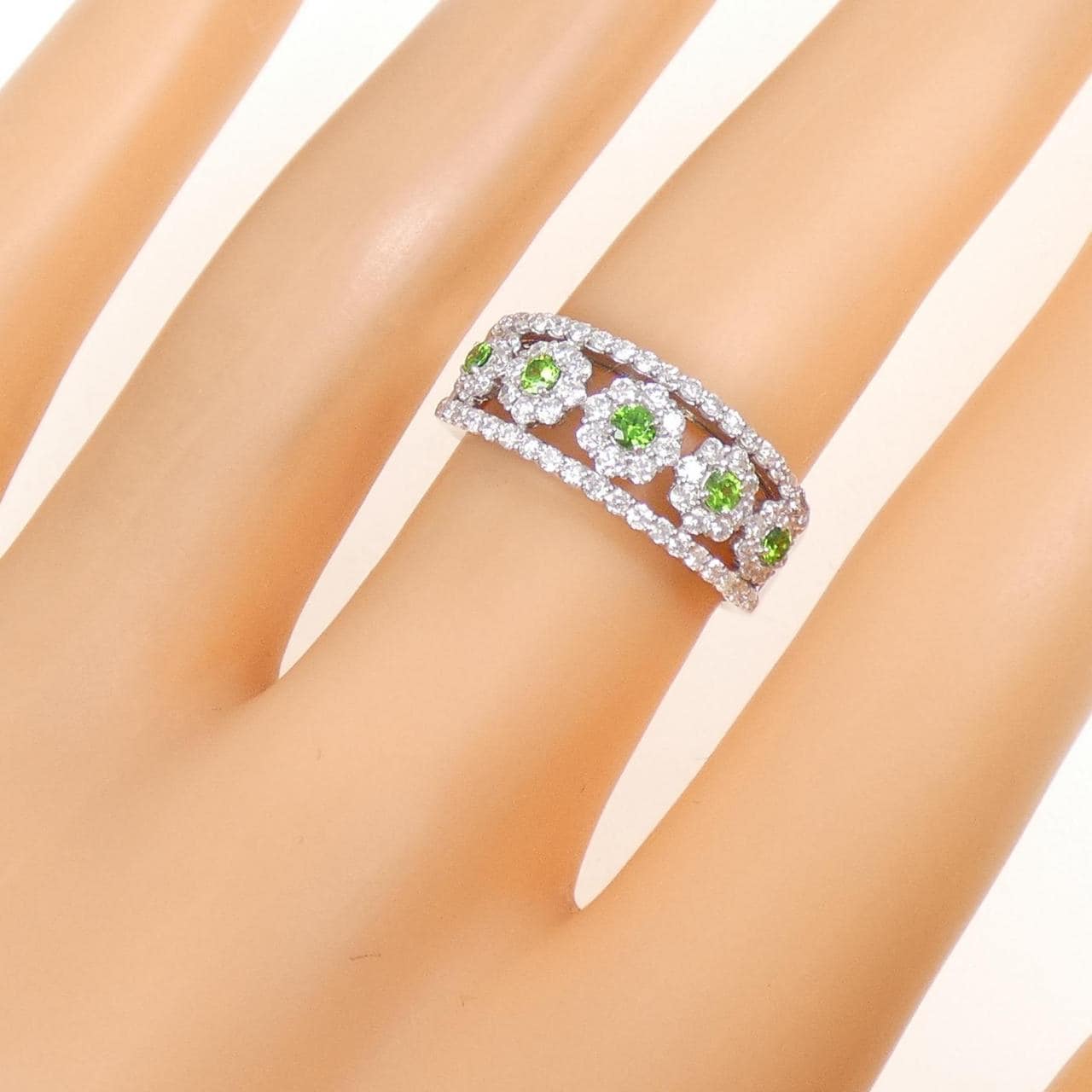 PT900 デマントイドガーネット リング 0.21CT
