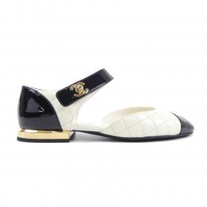 シャネル CHANEL フラットシューズ