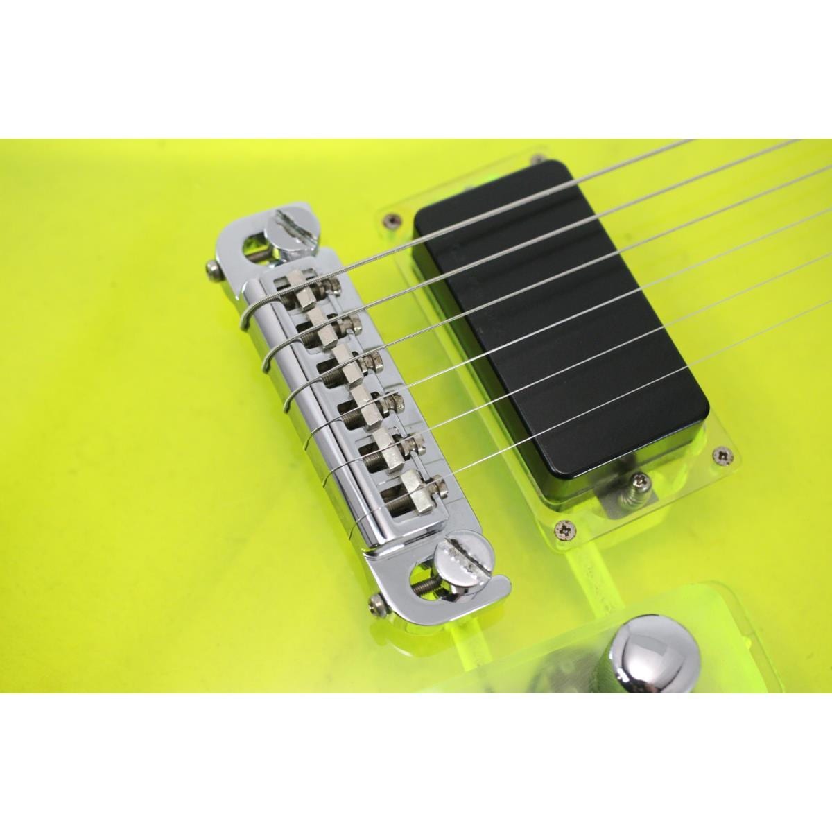 ＦＥＲＮＡＮＤＥＳ　　ＭＧ－８５Ｃ