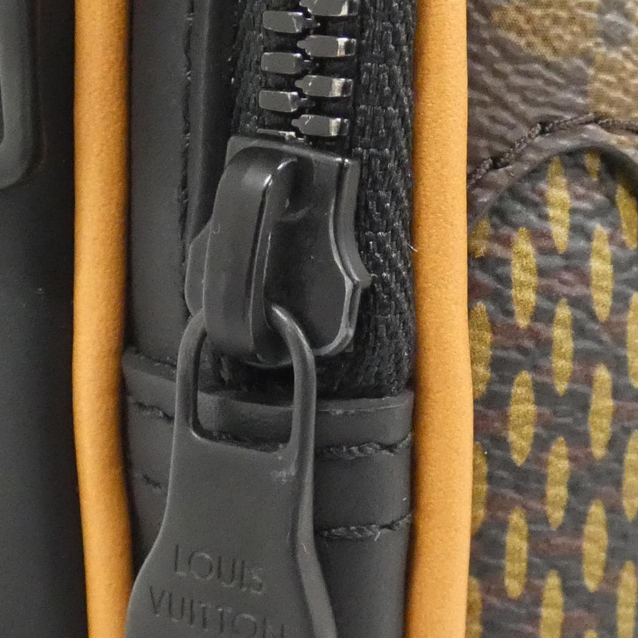 ルイヴィトン ダミエ ジャイアント(LVスクエアード) アマゾン スリングバック N40379 ショルダーバッグ