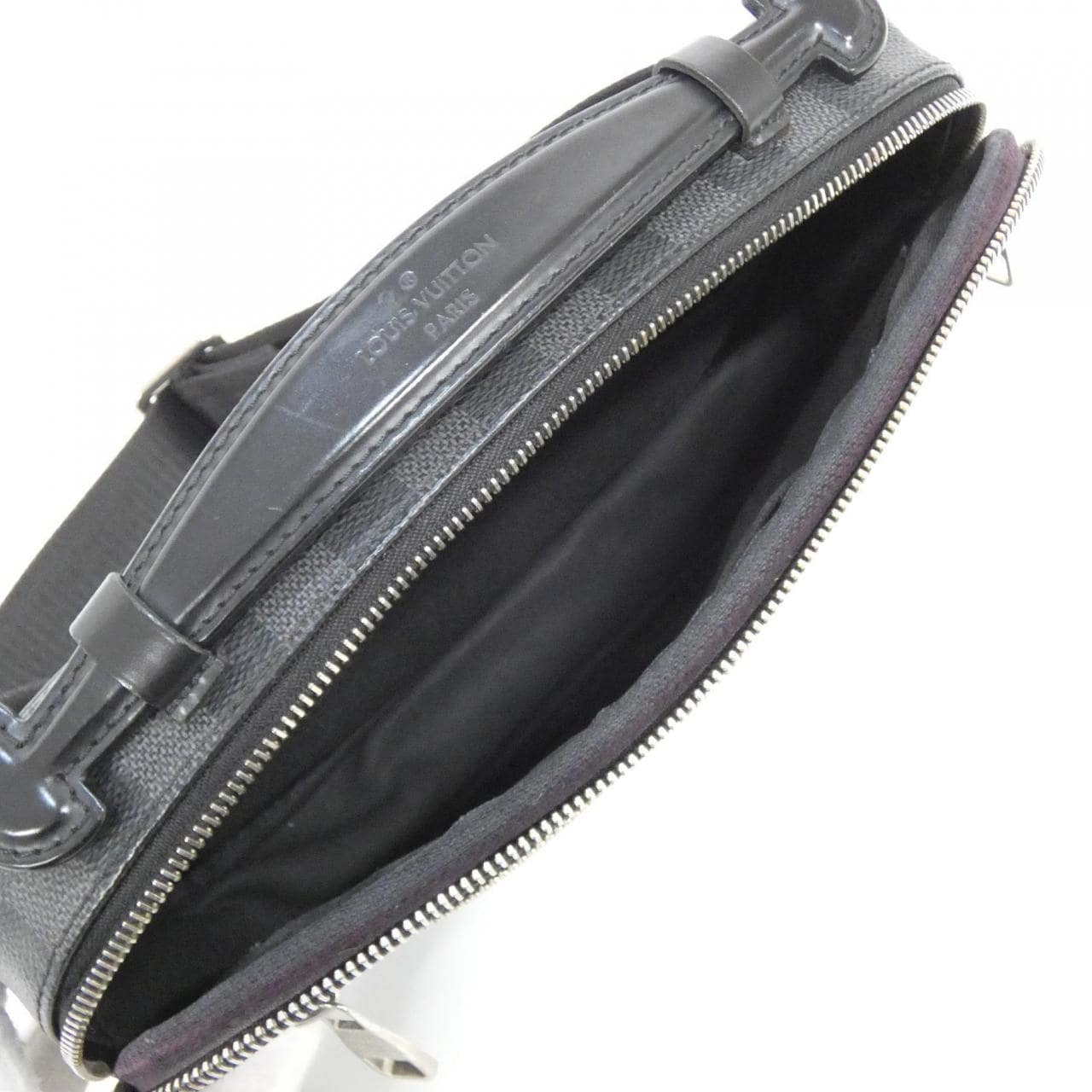 ルイヴィトン ダミエ グラフィット アンブレール N41289 ショルダーバッグ