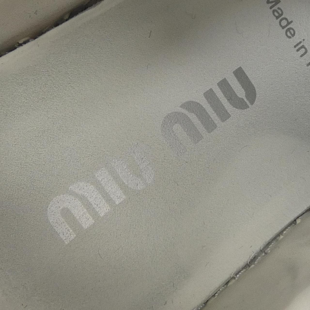 ミュウミュウ MIU MIU 723 スニーカー