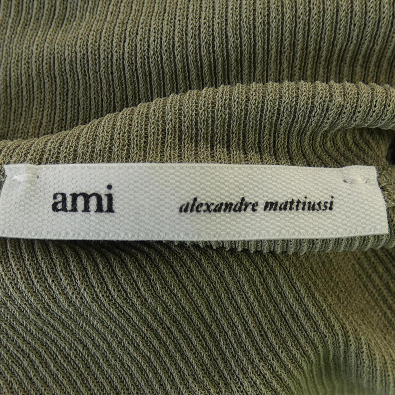アミ AMI HTS301 トップス