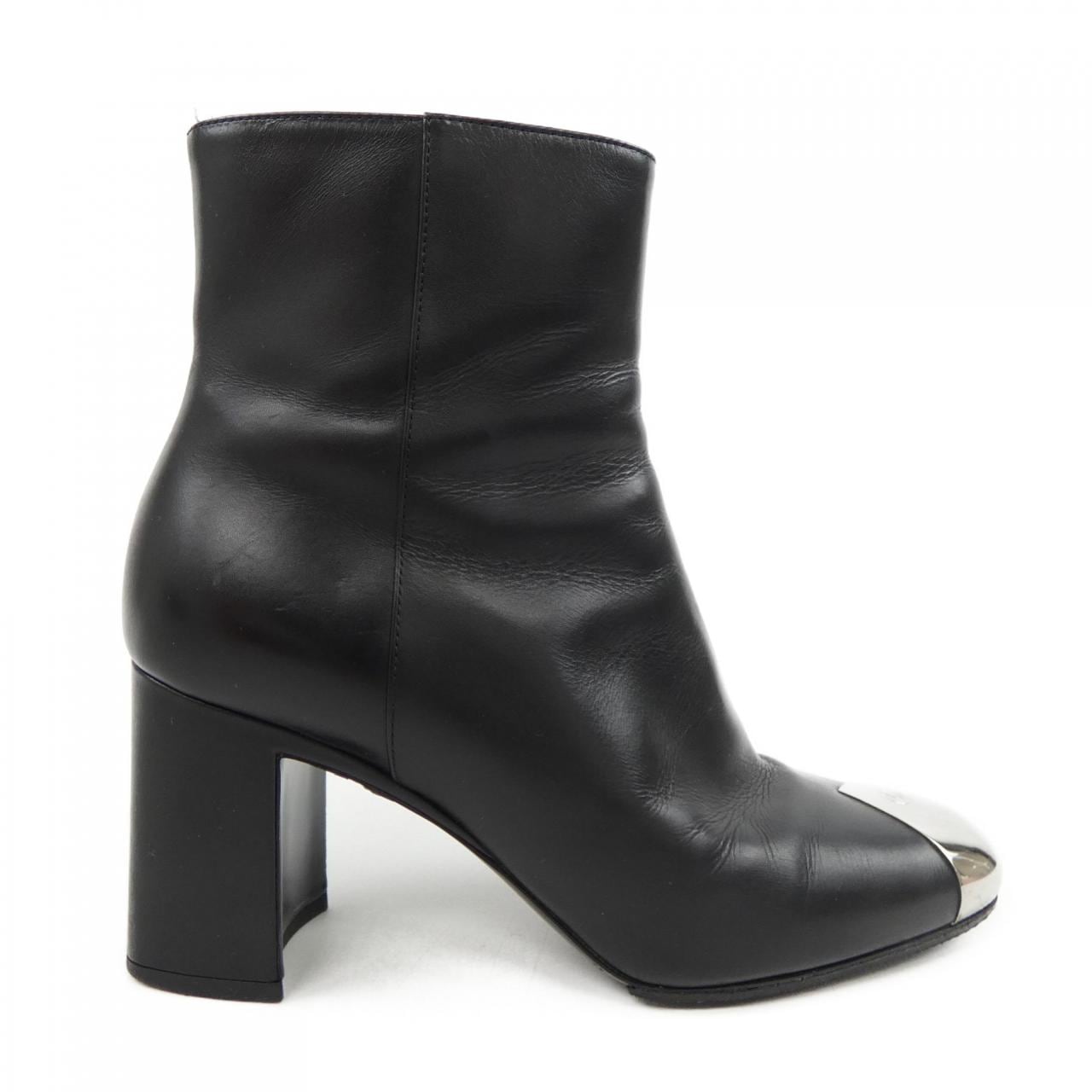 ルイヴィトン LOUIS VUITTON ルイーズライン ブーツ