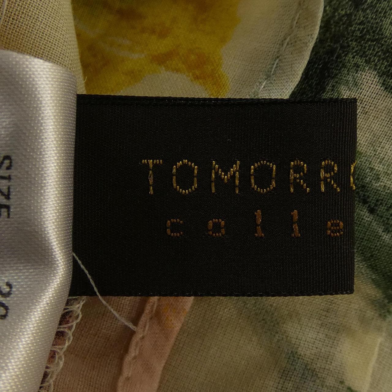 トゥモローランドコレクション TOMORROW LAND COLLEC トップス