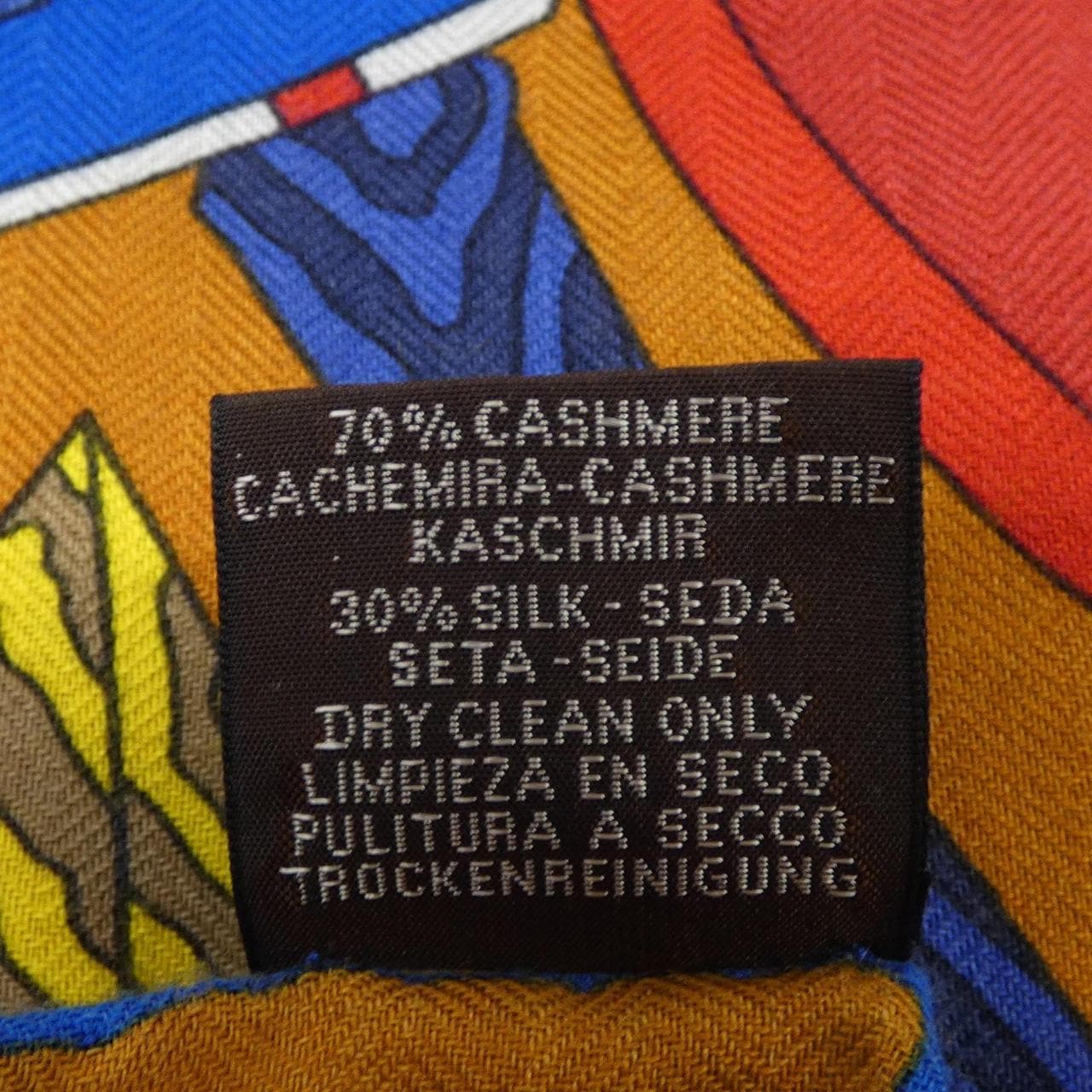 HERMES爱马仕披肩